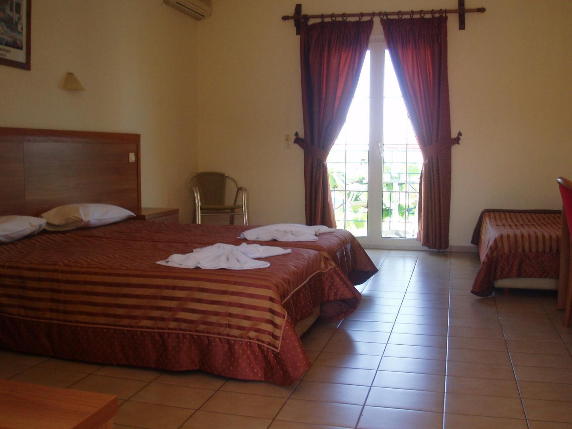 Anaxos Hotel Dış mekan fotoğraf